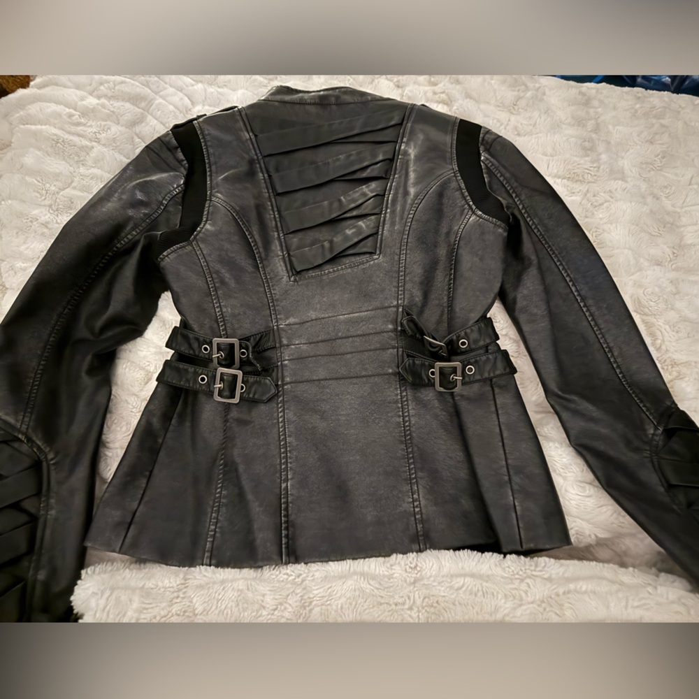 Bke leather jacket